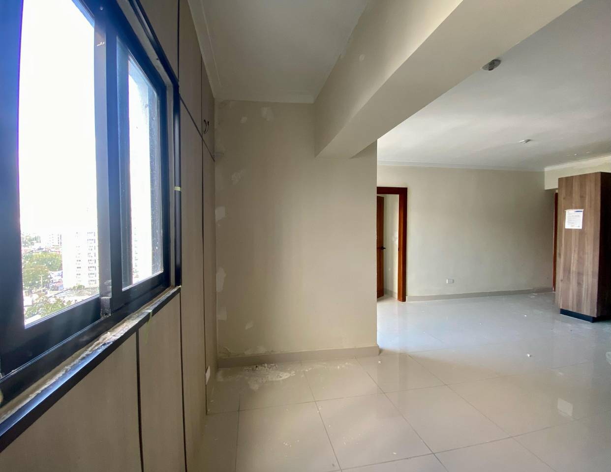 Apartamento en Venta en Serrallés Nuevo a Pasos del Parque y prox a Agora Mall