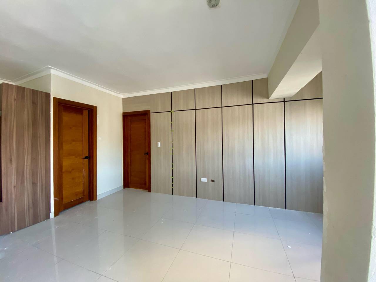 Apartamento en Venta en Serrallés Nuevo a Pasos del Parque y prox a Agora Mall