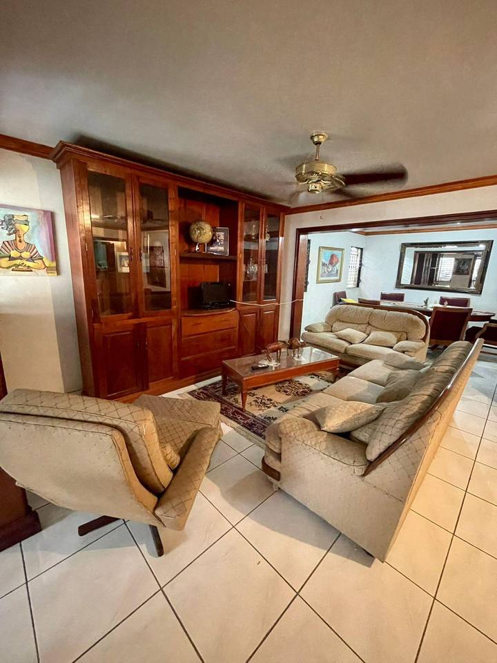 Selling Apartment in Los Cacicazgos 2