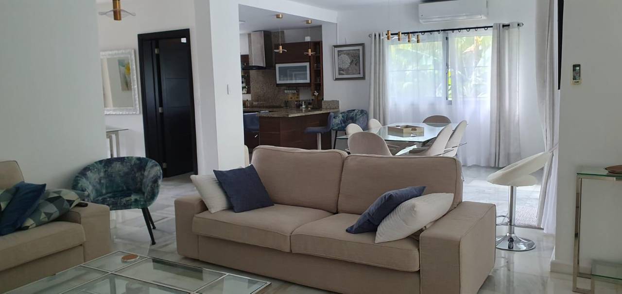 Villas en venta en Ramón Santana, 362 m²