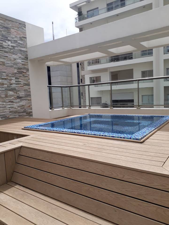 Apartamento Amueblado En Alquiler En Prestigioso Sector De Santo Domingo.