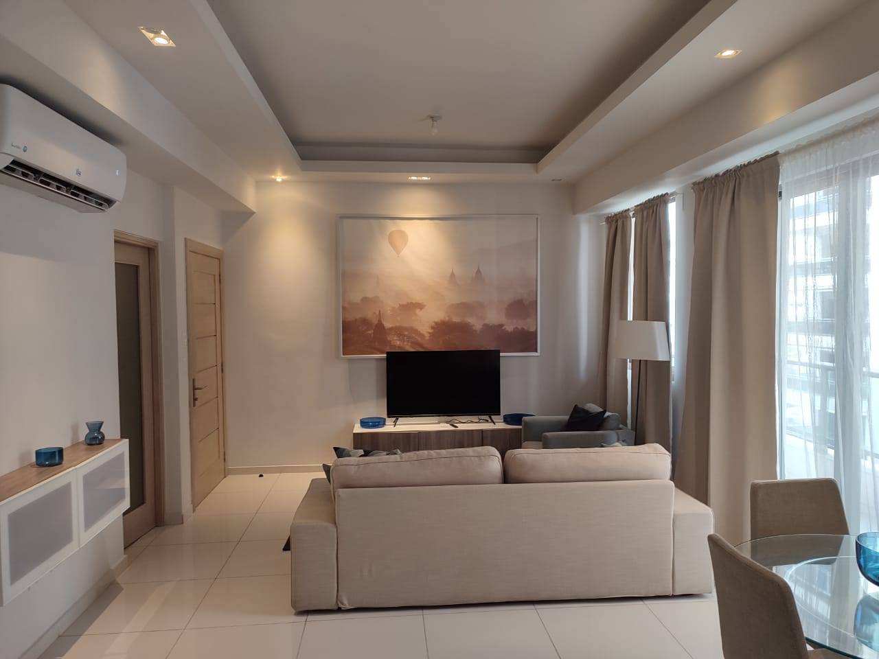 Apartamento Amueblado En Alquiler En Prestigioso Sector De Santo Domingo.