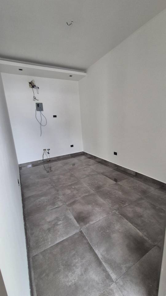 Locales Comerciales en venta en Santo Domingo D.N., 30 m²