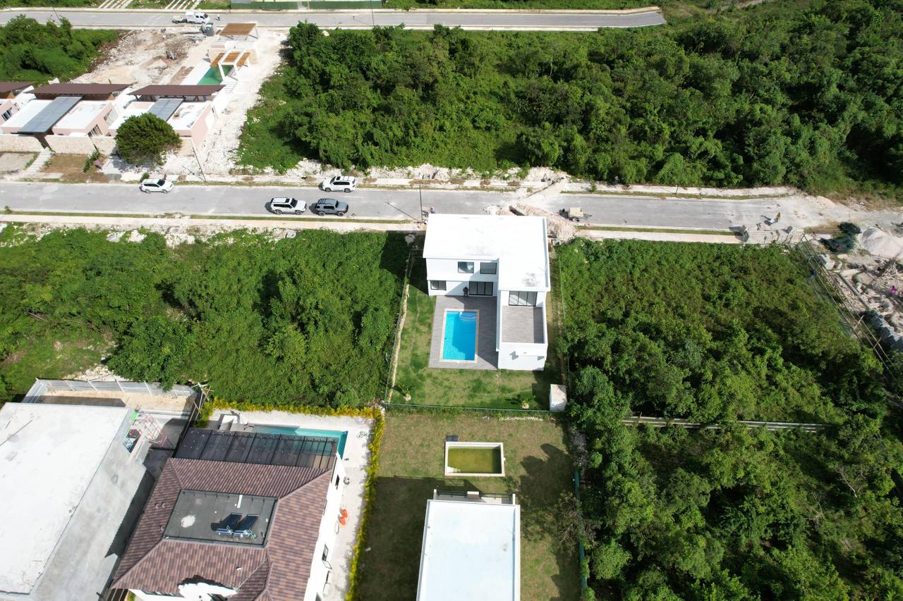 Vista Cana - 3 Bedrooms Villa - FOR SALE 2
