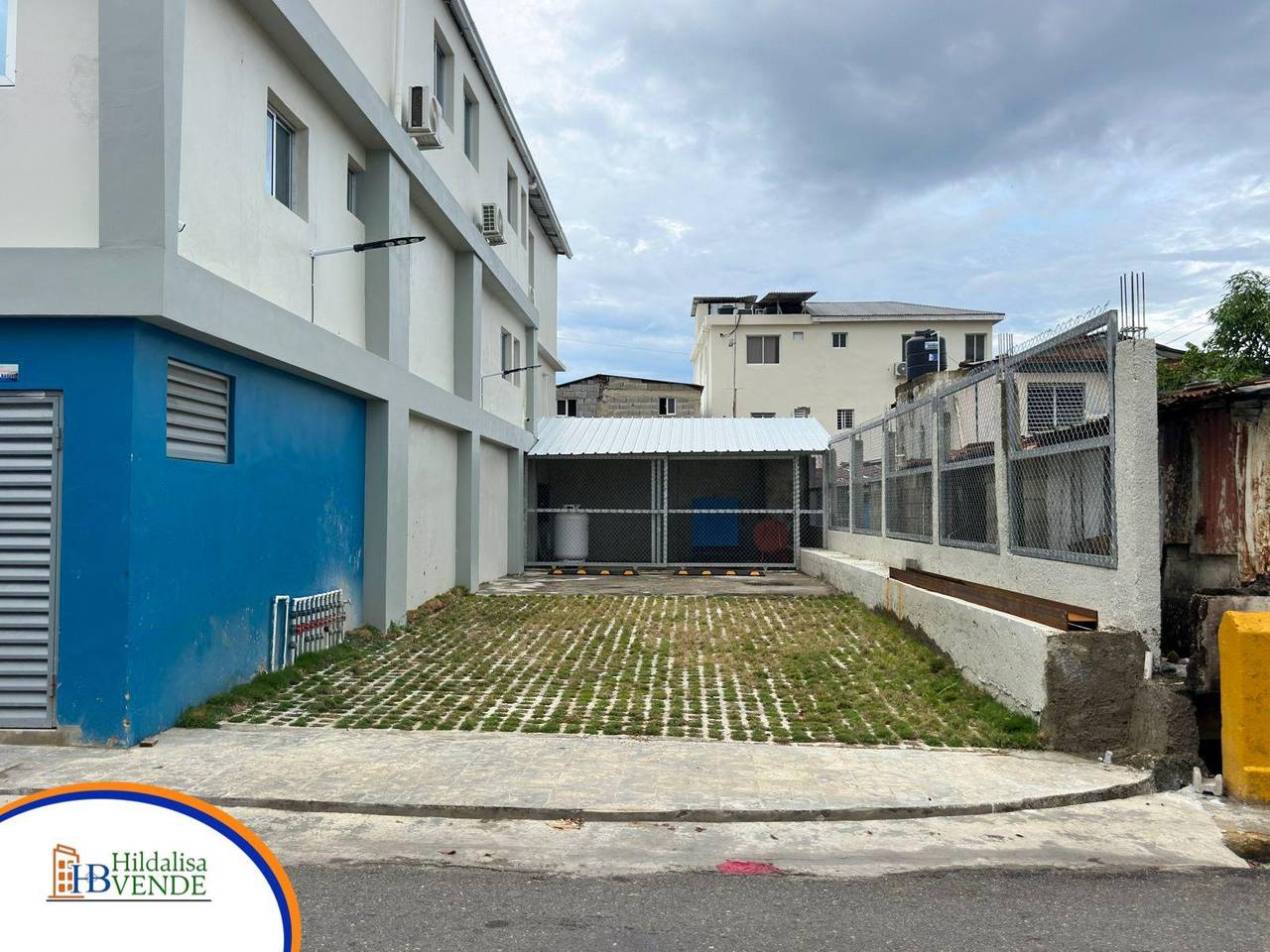 Edificios en venta en Gaspar Hernández, 1233 m²