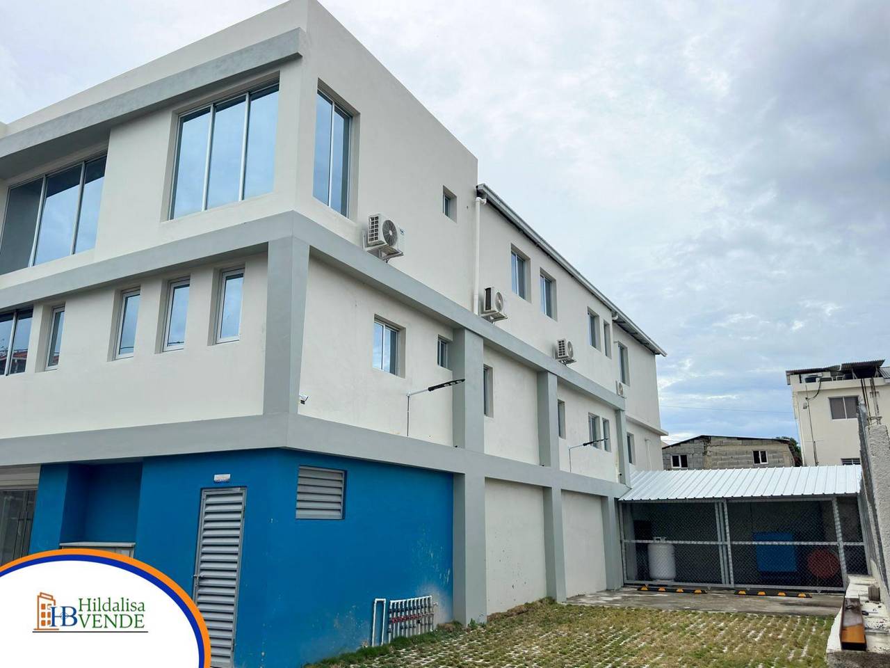 Edificios en venta en Gaspar Hernández, 1233 m²