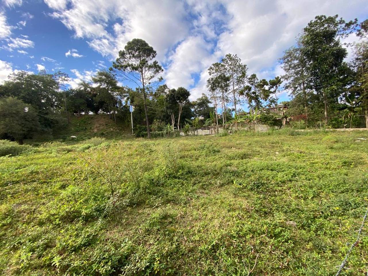 Venta de Solar con río en Jarabacoa
