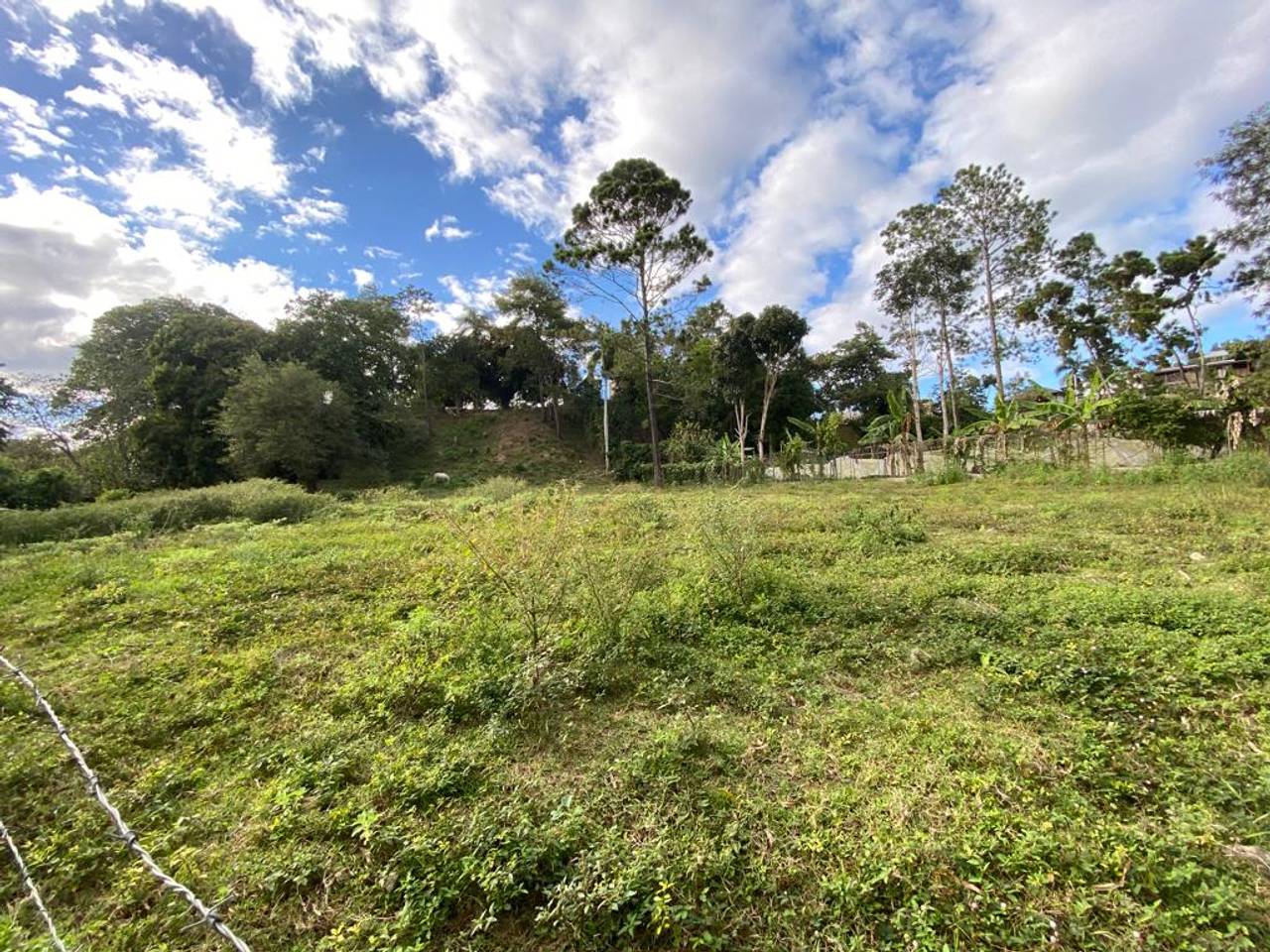 Venta de Solar con río en Jarabacoa