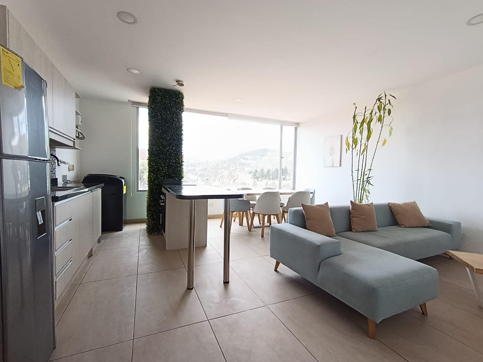SUITE AMOBLADA EN RENTA | PRIMAVERA 2 – CUMBAYÁ