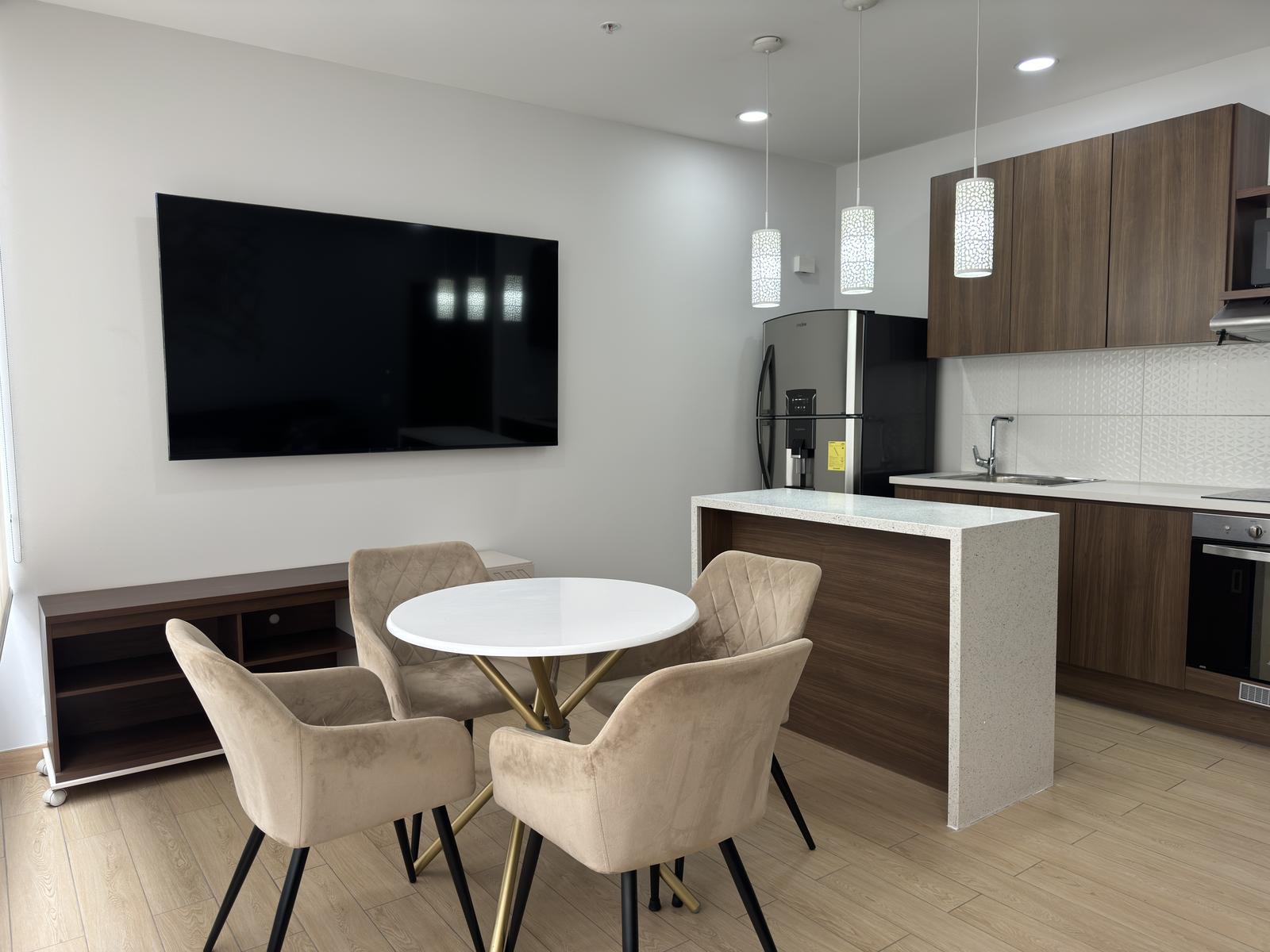 Departamento for rent in Pichincha | Quito | La Carolina, Av. Naciones Unidas y Amazonas, frente al Parque La Carolina 1, 60 m²