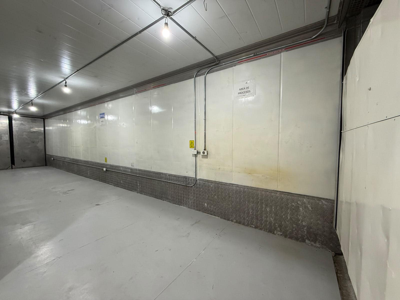 Galpón en alquiler en Pichincha | Quito | Tumbaco, Tumbaco sector hilacril plaza, 580 m²