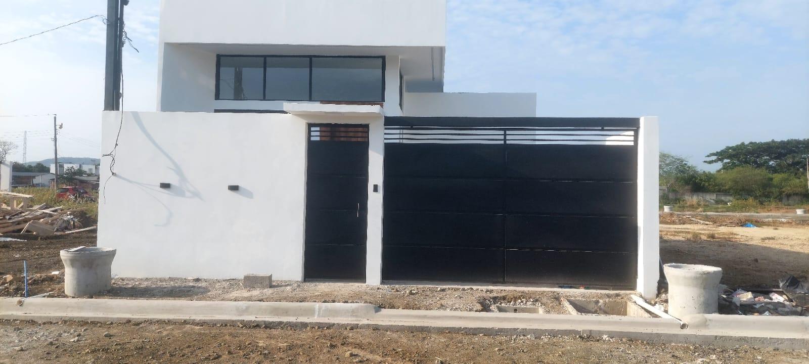 Casa en venta en Manabí | Portoviejo | Norte de Portoviejo, Col. Ing. Civiles 1, 105 m²