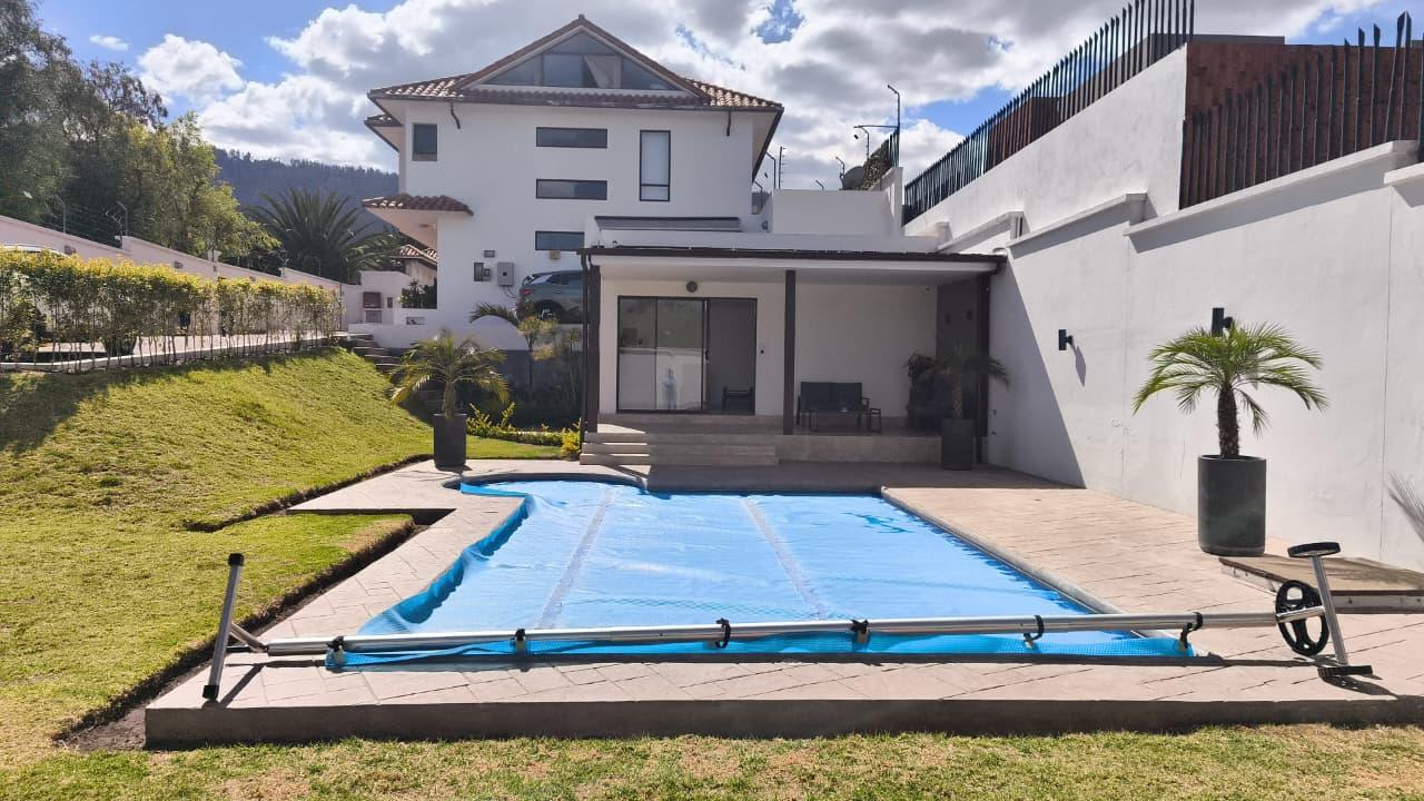 Casa for sale in Pichincha | Quito | Nayón - Tanda, Tanda, 214 m²