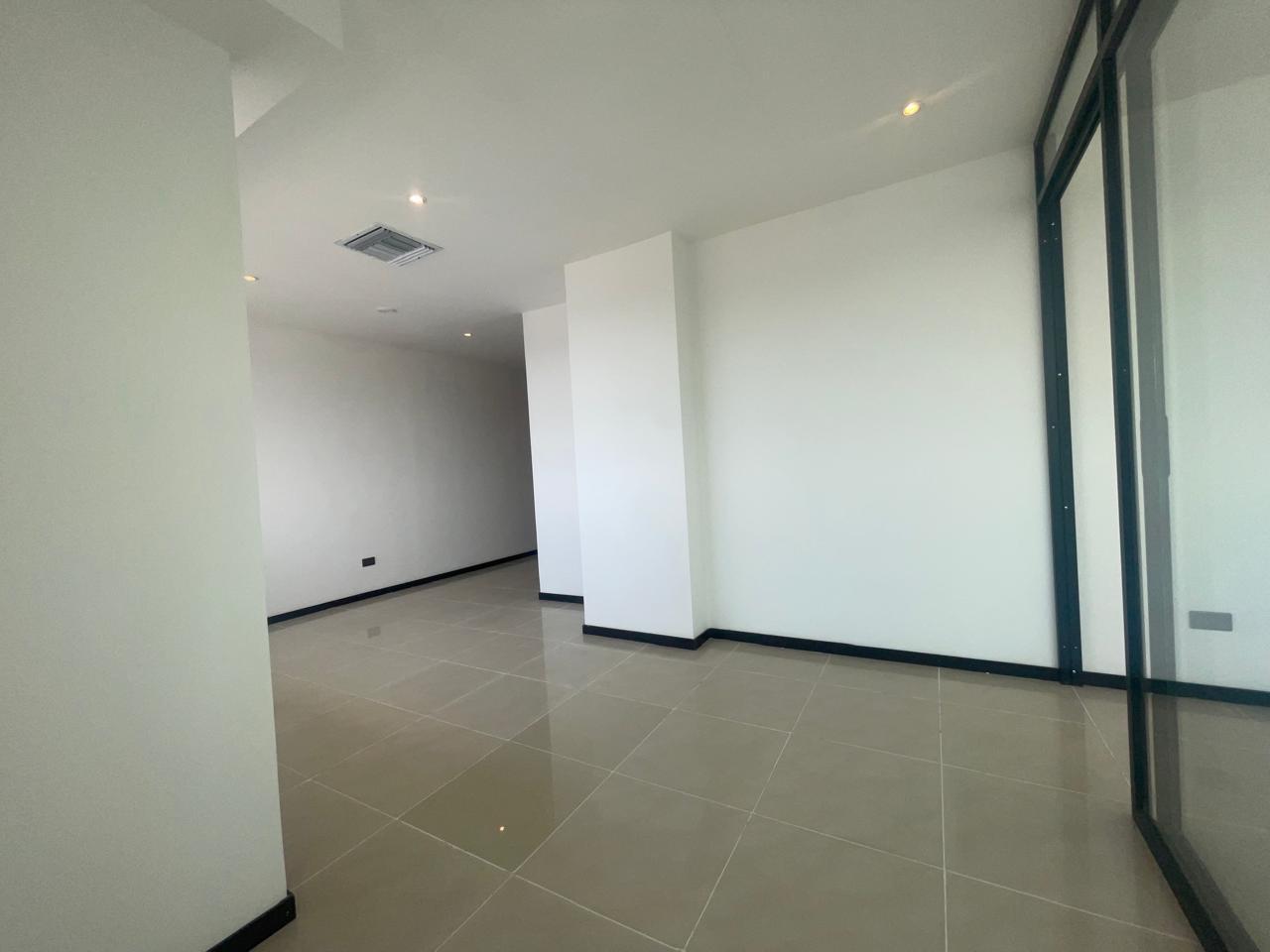 Oficina en venta en Guayas | Guayaquil | Norte de Guayaquil, Avenida Joaquin José Orrantia, 39 m²