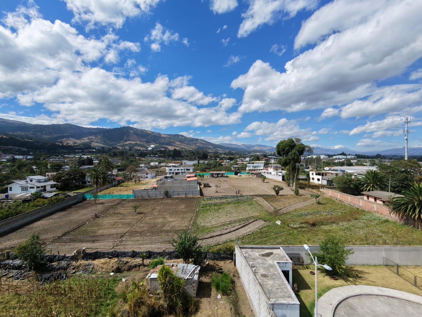 Land/Plot for sale in Pichincha | Quito | Yaruqui, Calle Quito - Yaruqui al 0