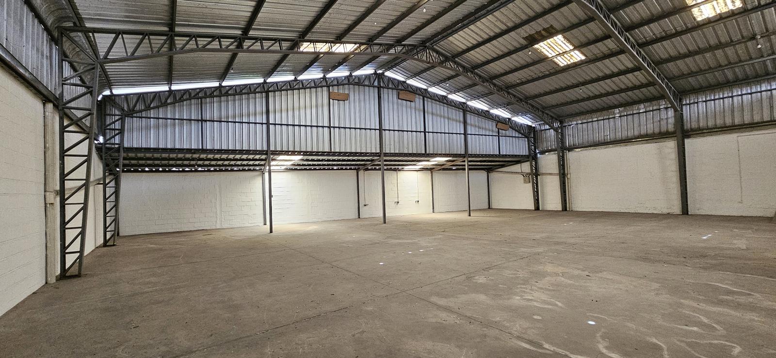 Galpón en venta en Pichincha | Quito | El Inca, De las Algas y De las Fucsias, 790 m²