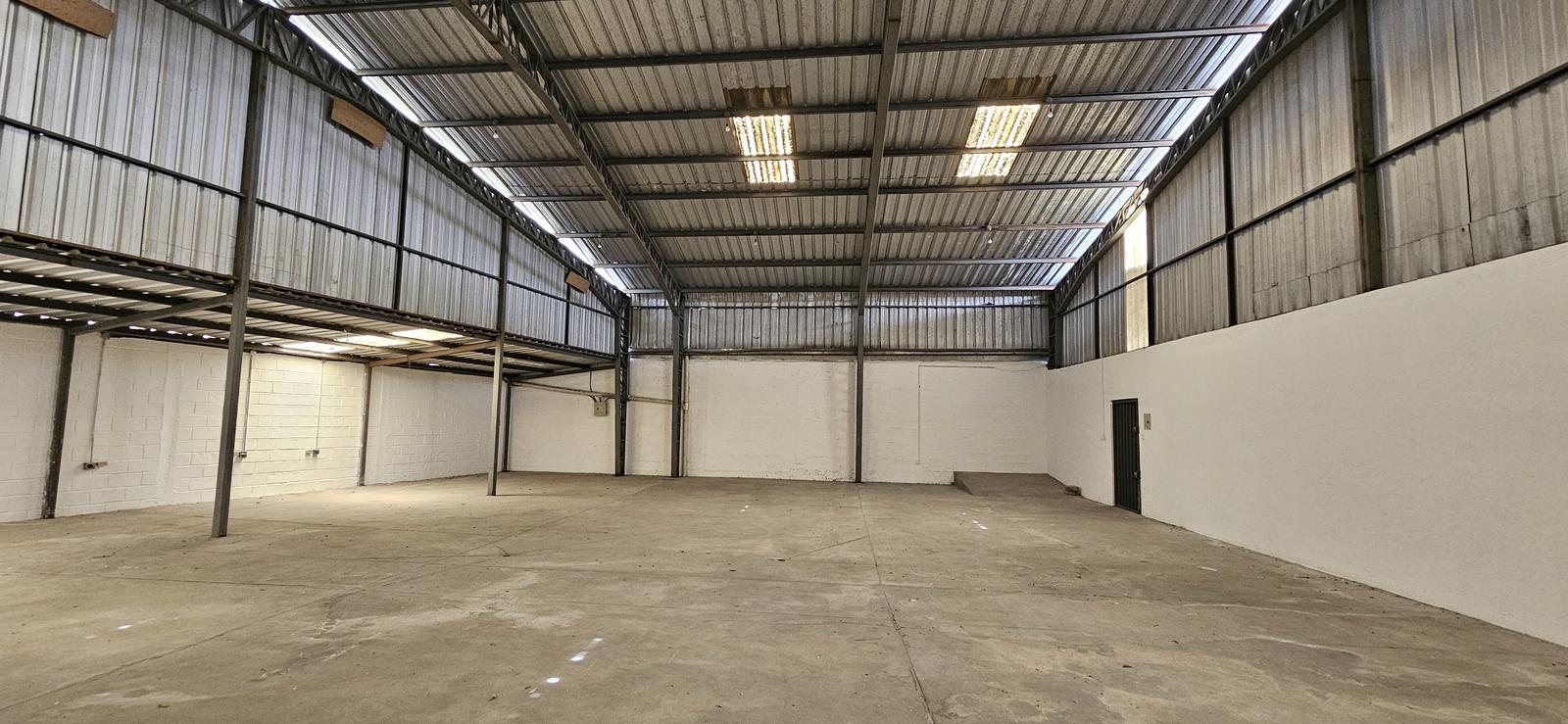 Galpón en venta en Pichincha | Quito | El Inca, De las Algas y De las Fucsias, 790 m²