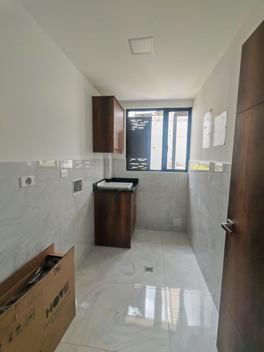 Casa en venta en Pichincha | Quito | Tumbaco, Tumbaco, Santa Rosa, calle Martín Velasco, 163 m²
