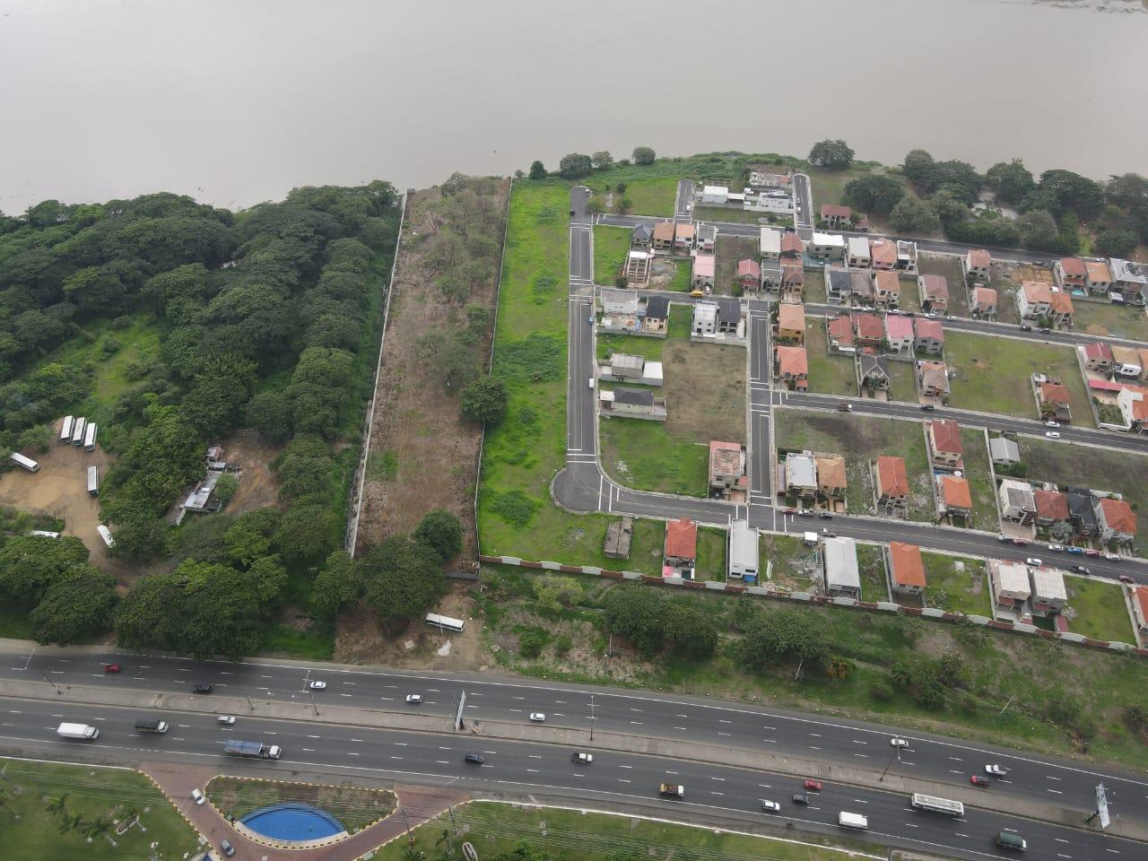 Terreno en venta en Ecuador | Guayas | Daule, Avenida León Febres Cordero
