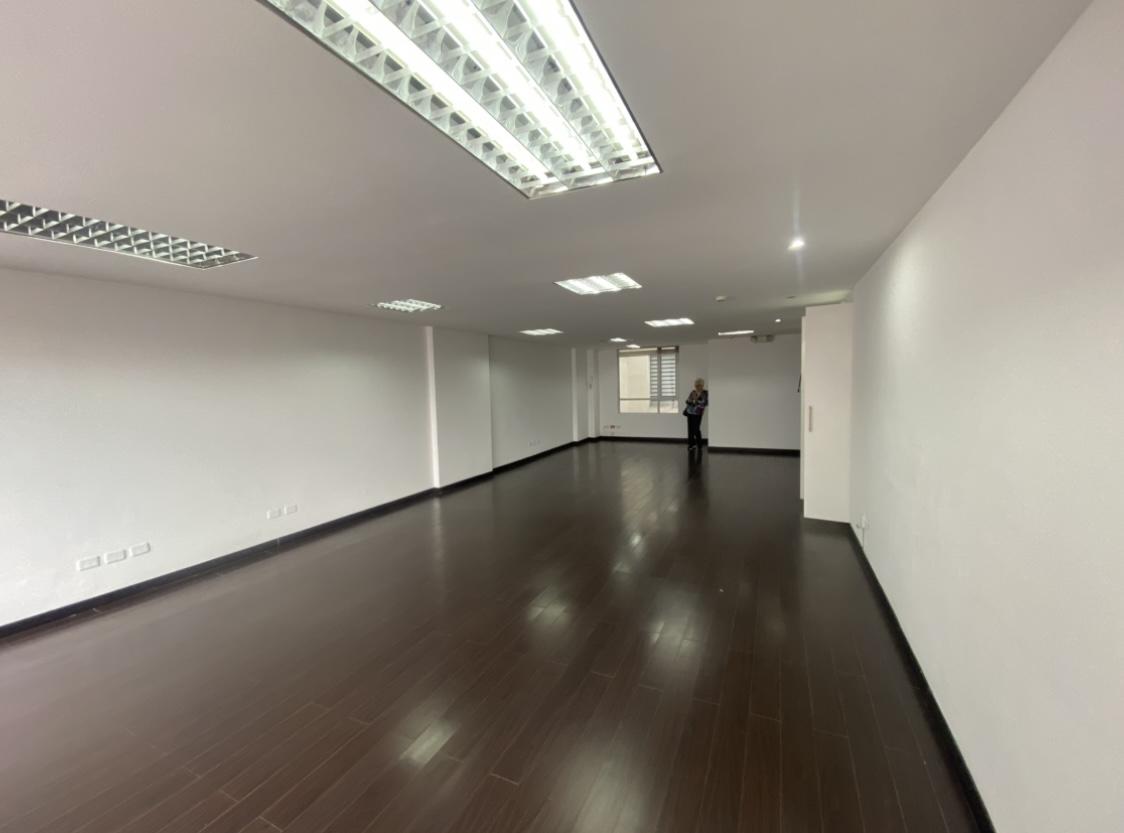 Office for sale in Pichincha | Quito | La Orellana, Av Francisco de Orellana, 65 m²