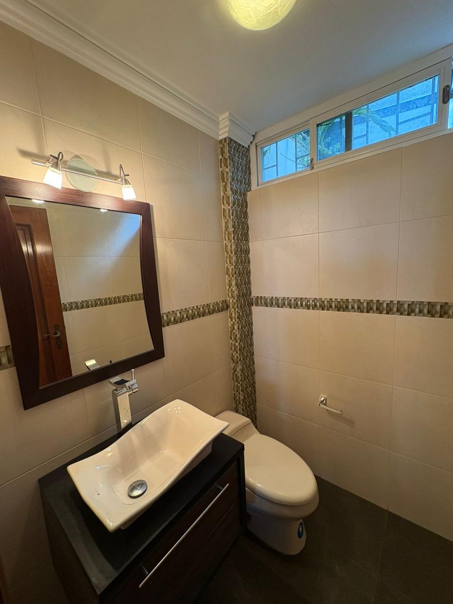 Departamento en alquiler en Pichincha | Quito | El Bosque, PENHOUSE D LUJO | PISO COMPLETO EN COLINAS DEL PICHINCHA | 879 M2, 880 m²