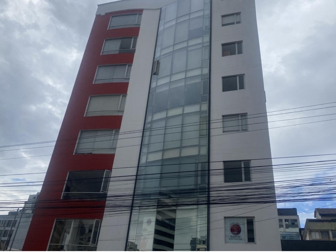 Warehouse for sale in Pichincha | Quito | La Colón, La Pinta, Embajada de España
