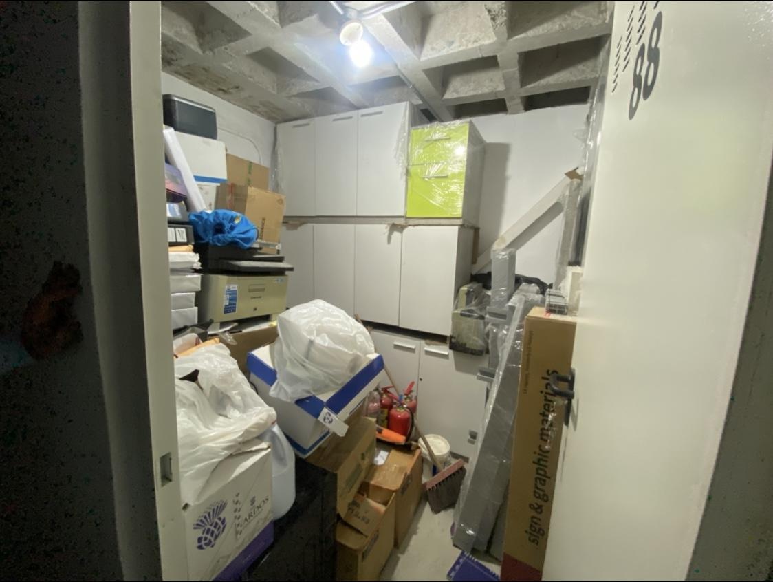 Warehouse for sale in Pichincha | Quito | La Colón, La Pinta, Embajada de España