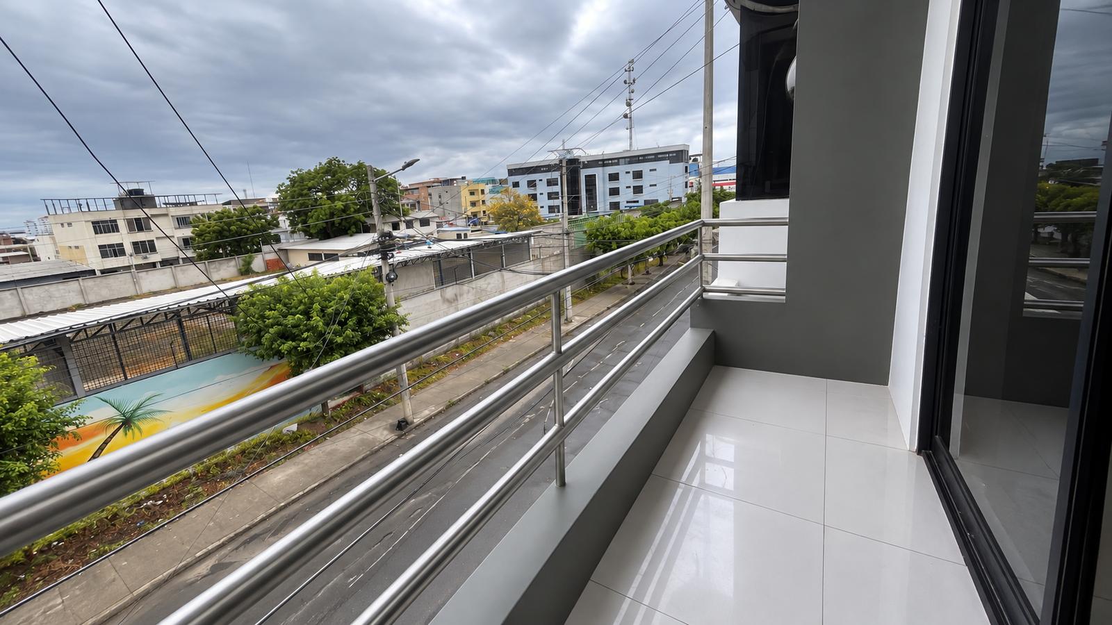 Commercial building for sale in Manabí | Manta | Centro de Manta, AVE 22 ENTRE CALLE 14 Y 15 1