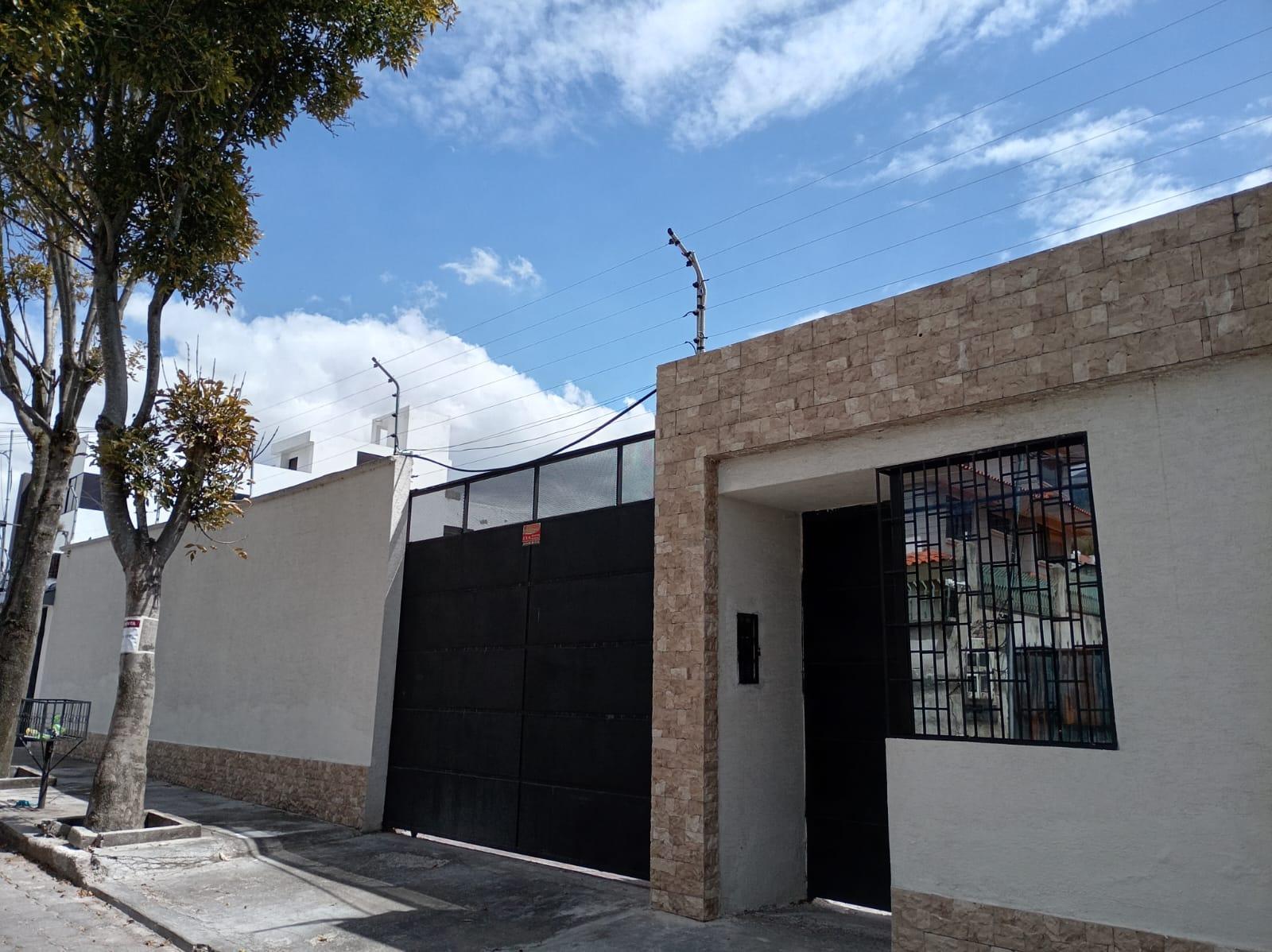 Casa en venta en Pichincha | Quito | Centro Norte, reventador 1274 y juan procel