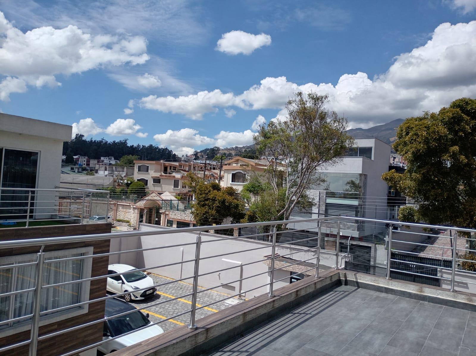 Casa en venta en Pichincha | Quito | Centro Norte, reventador 1274 y juan procel