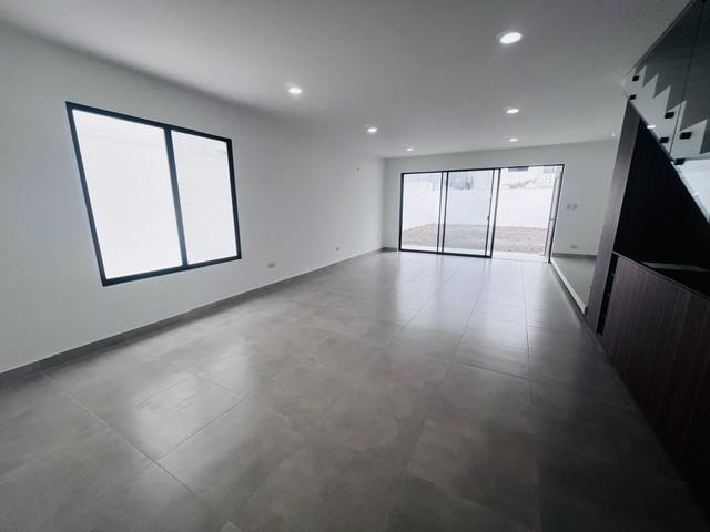 Casa en Vía a la Costa