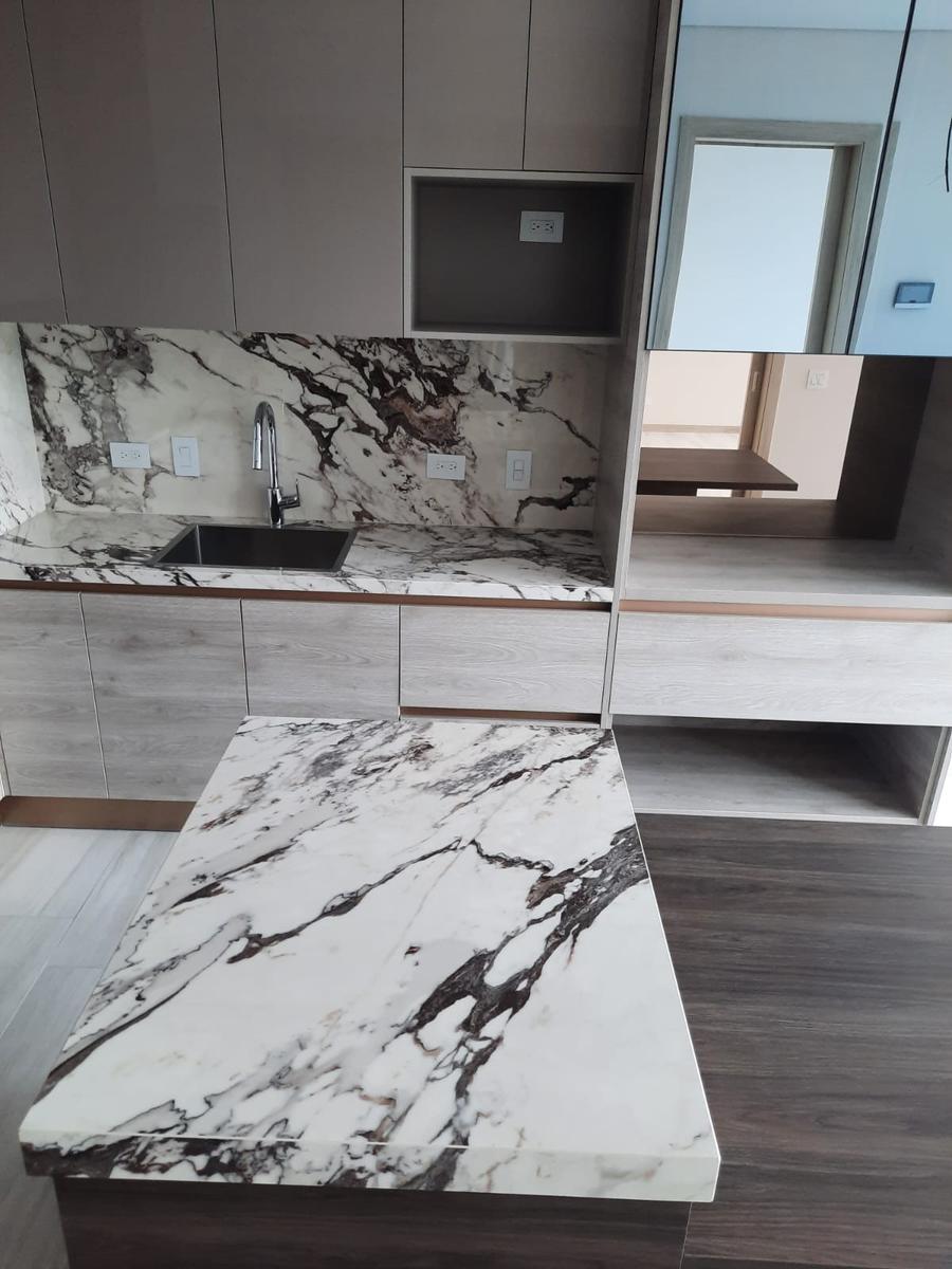 Departamento en venta en Pichincha | Quito | República de El Salvador, Moscú y República del Salvador | Piso 14, 53 m²