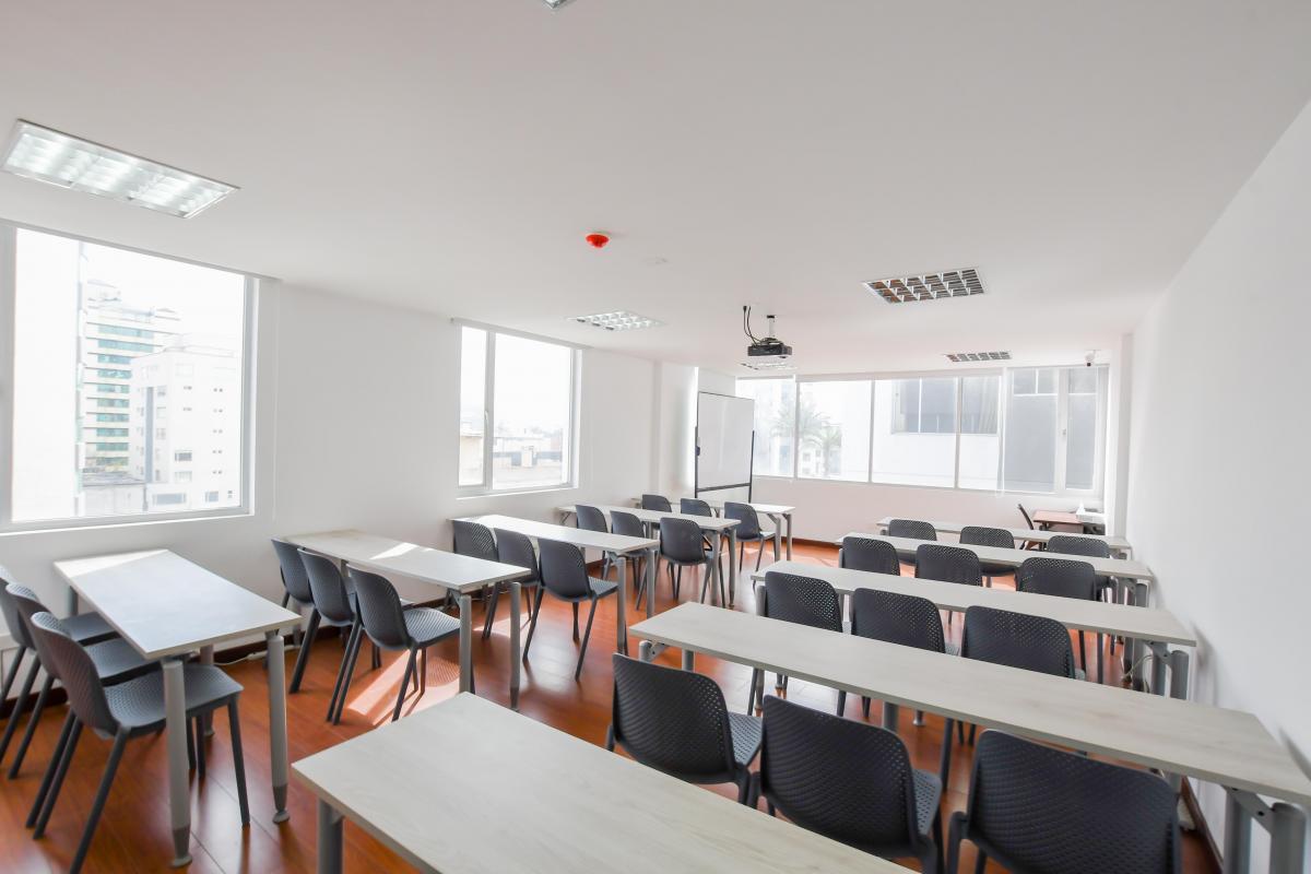 Oficina en Venta 60m2 en un solo ambiente, Sector La Carolina