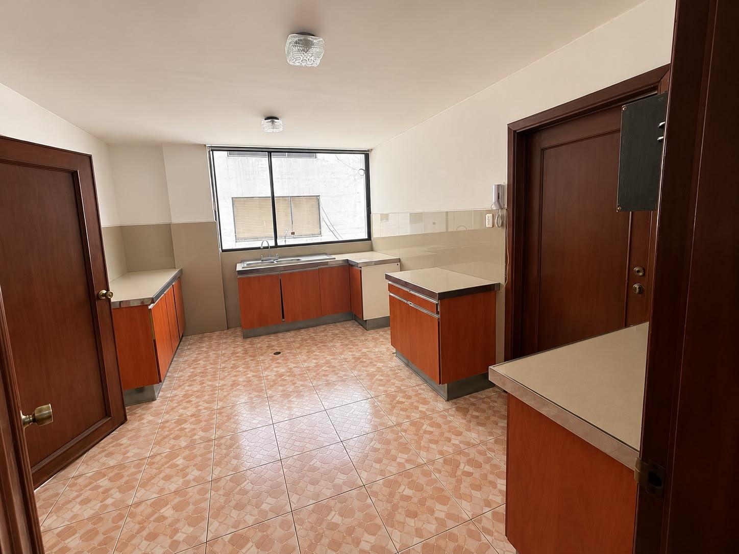 Departamento en venta en Pichincha | Quito | Norte de Quito, 6 de diciembre y bello horizonte, 253 m²