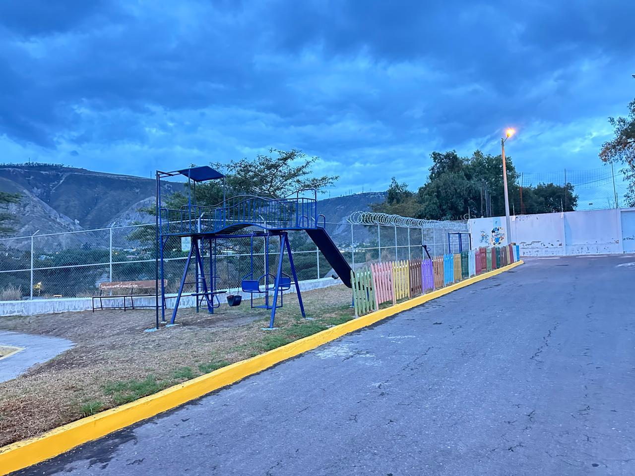 Casa en venta en Pichincha | Quito | Pomasqui, Casa Venta Pomasqui 3 años de Uso