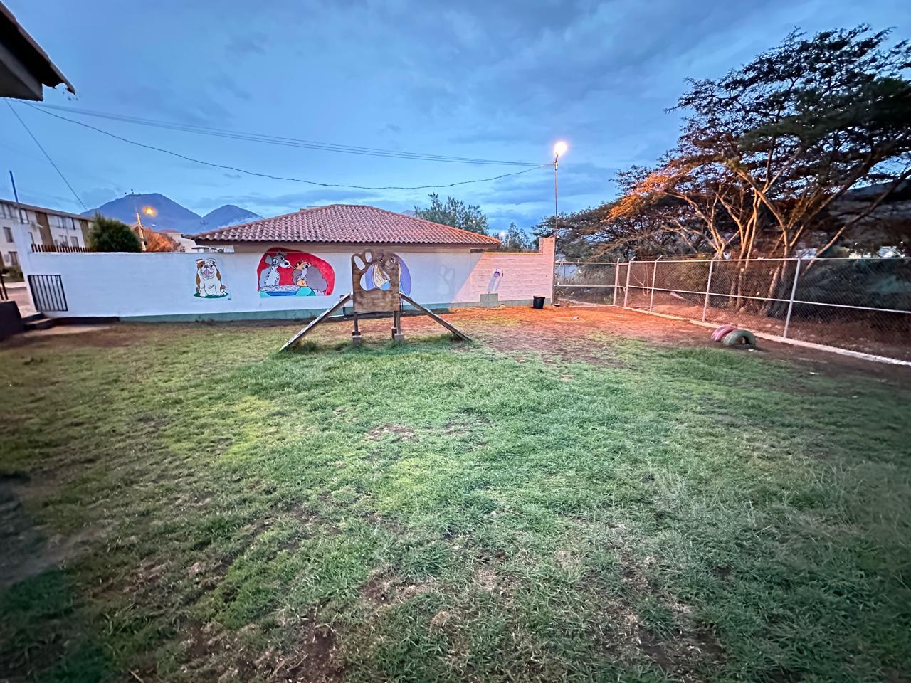 Casa en venta en Pichincha | Quito | Pomasqui, Casa Venta Pomasqui 3 años de Uso