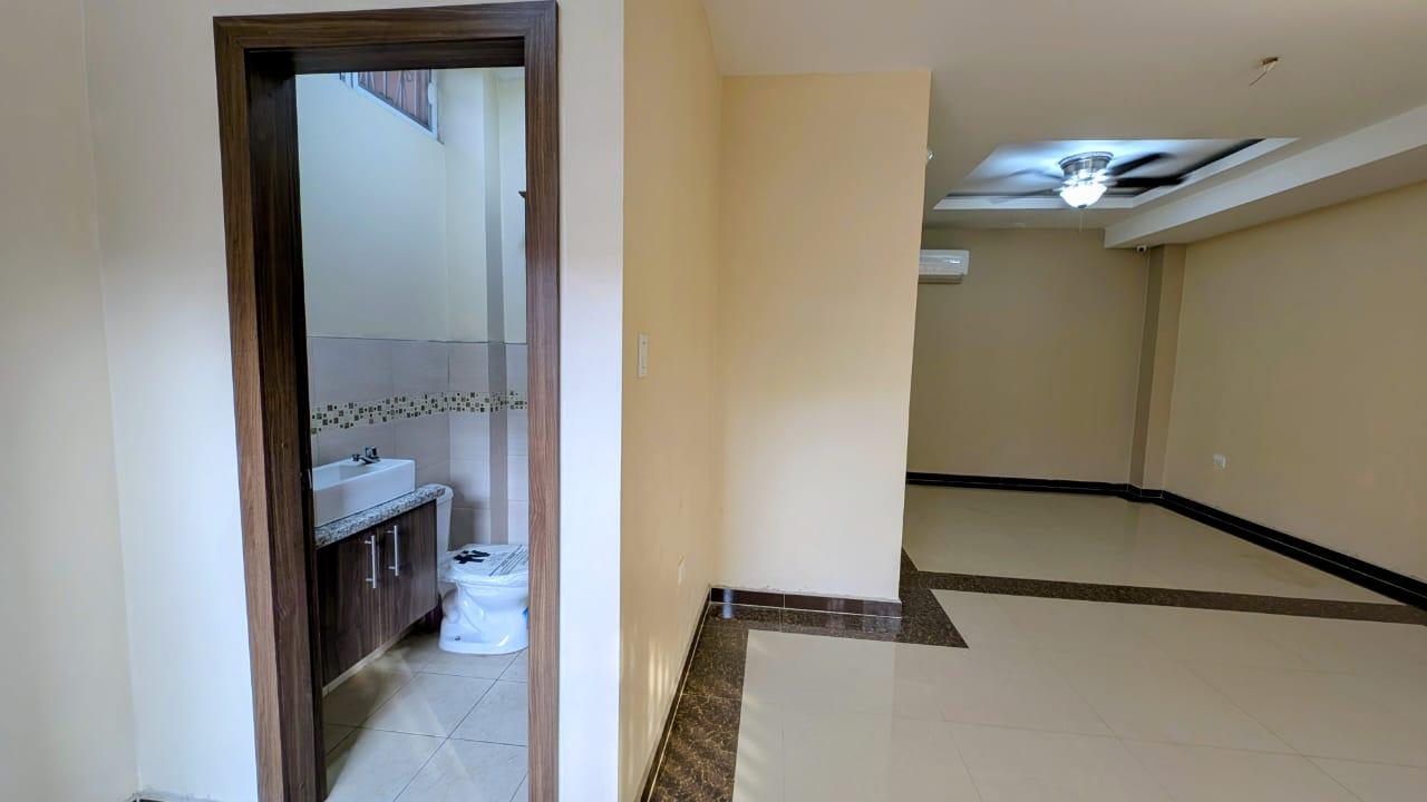 Casa en venta en Manabí | Manta | Centro de Manta, Calle 16 avenida 38