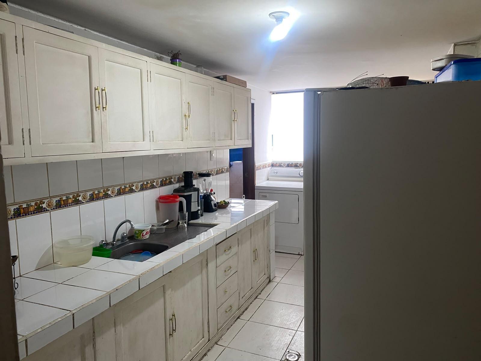 Departamento en venta en Pichincha | Quito | La Carolina, Carolina Departamento 2 HAB para REMODELAR, 103 m²