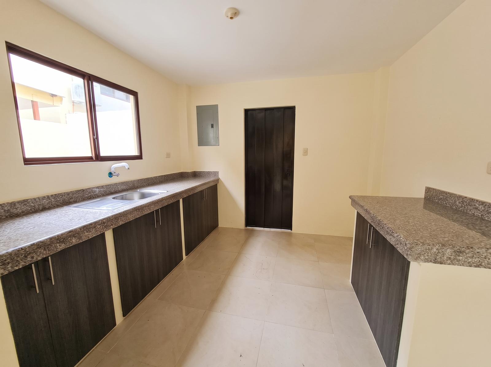 House for sale in Ecuador | Guayas | Daule, Avenida Febrés Cordero, 120 m²