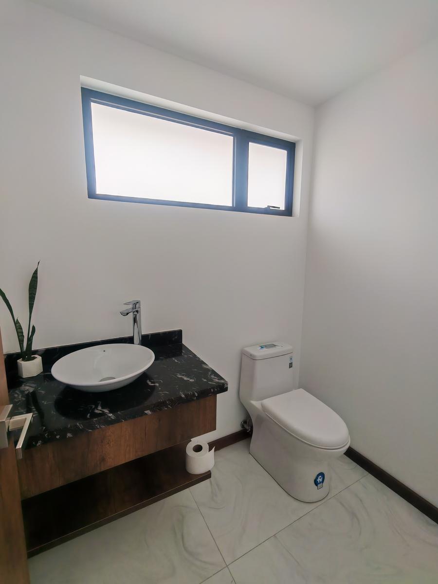 Casa en venta en Pichincha | Quito | Tumbaco, Tumbaco, sector Santa Rosa, calle Martín Velasco, 151 m²