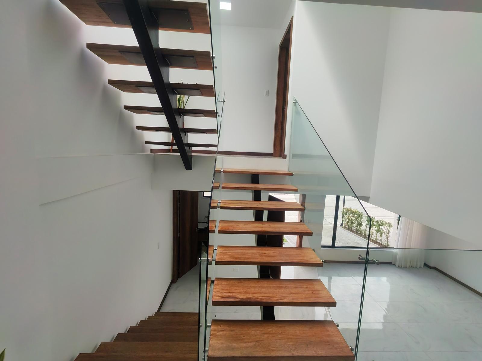 Casa en venta en Pichincha | Quito | Tumbaco, Tumbaco, sector Santa Rosa, calle Martín Velasco, 151 m²