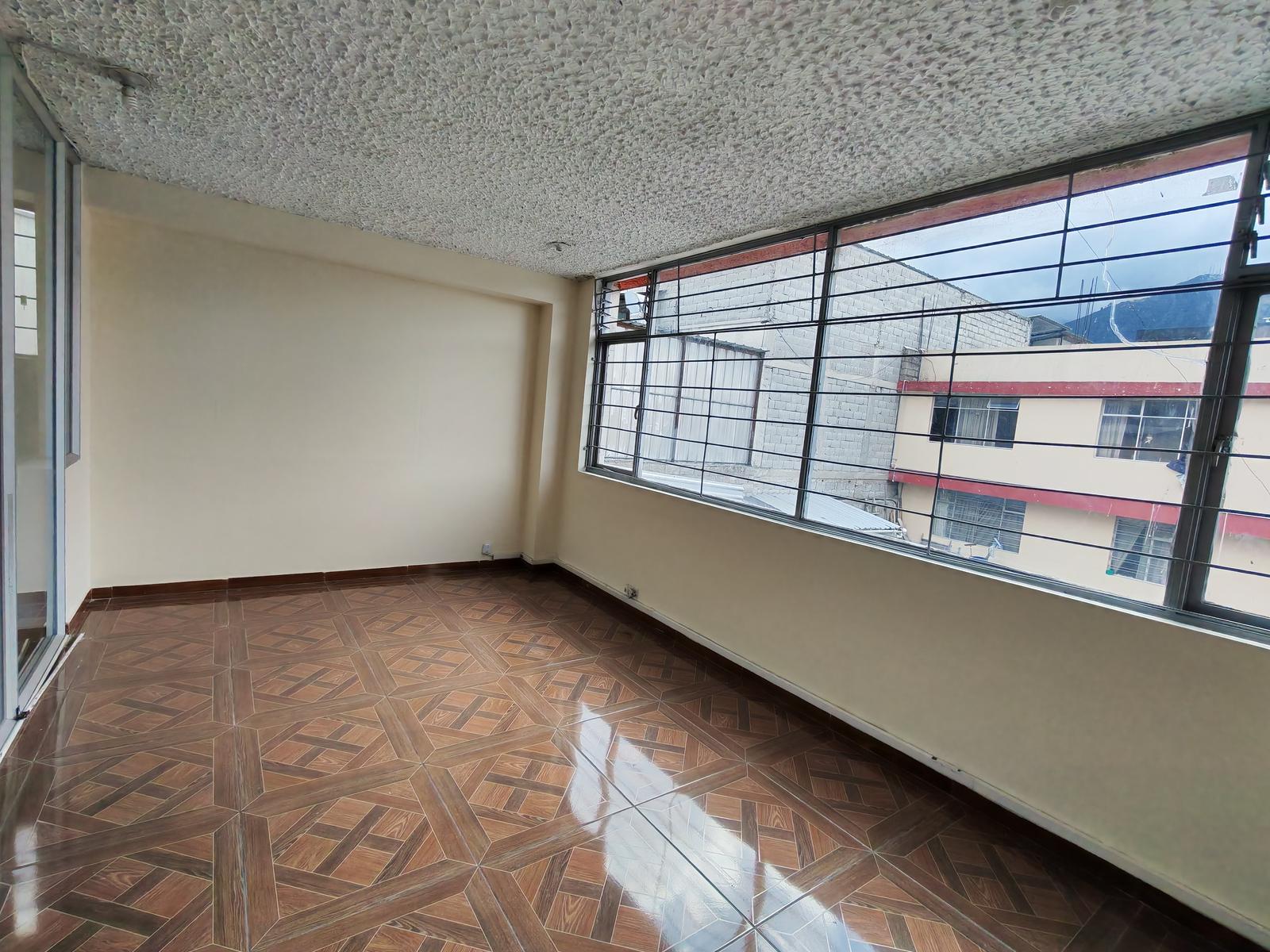 Oficina en alquiler en Pichincha | Quito | Jipijapa, AV. AMAZONAS E ISLA FLOREANA, 100 m²