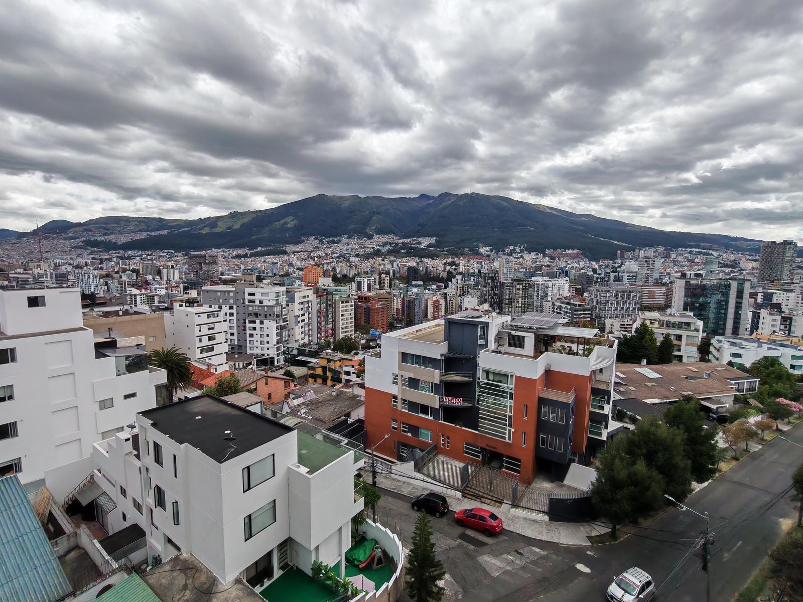 Departamento en alquiler en Pichincha | Quito | Bellavista, Quiteño libre y la Cumbre, 212 m²