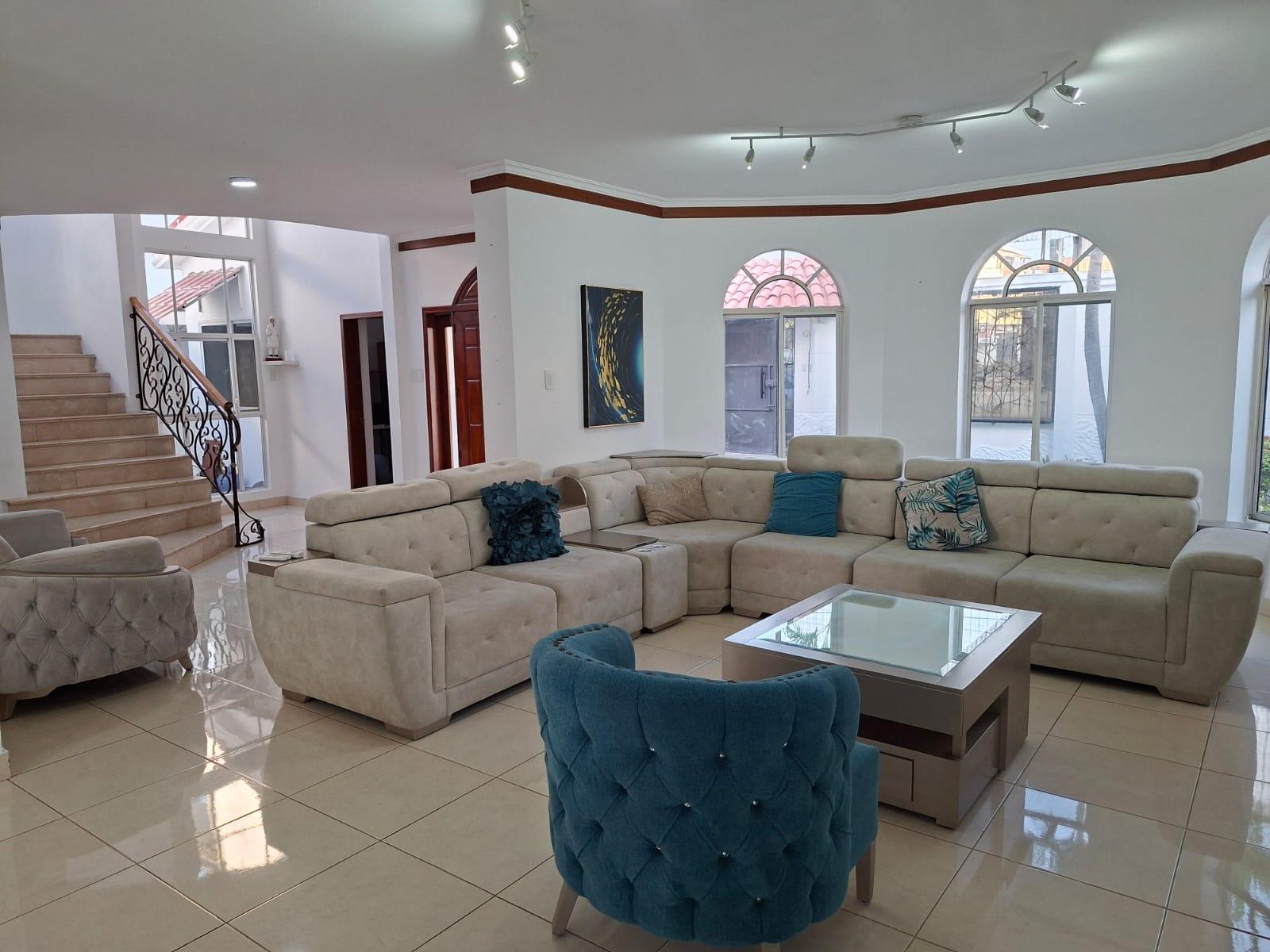 Casa en alquiler en Manabí | Manta | Sur de Manta, Umiña 2, 250 m²