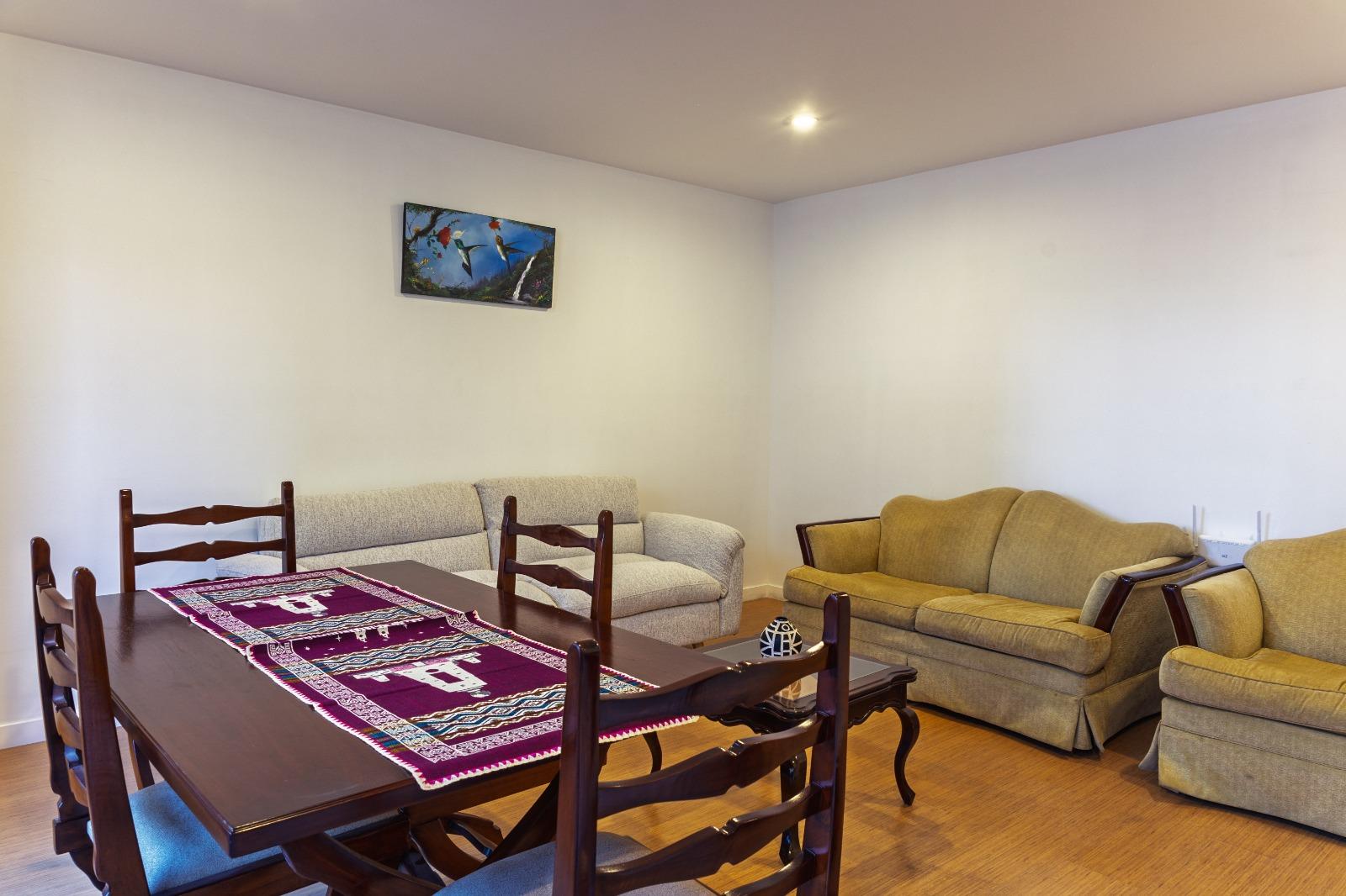 Departamento en alquiler en Pichincha | Quito | La Carolina, Checoslovaquia y Suiza, 90 m²