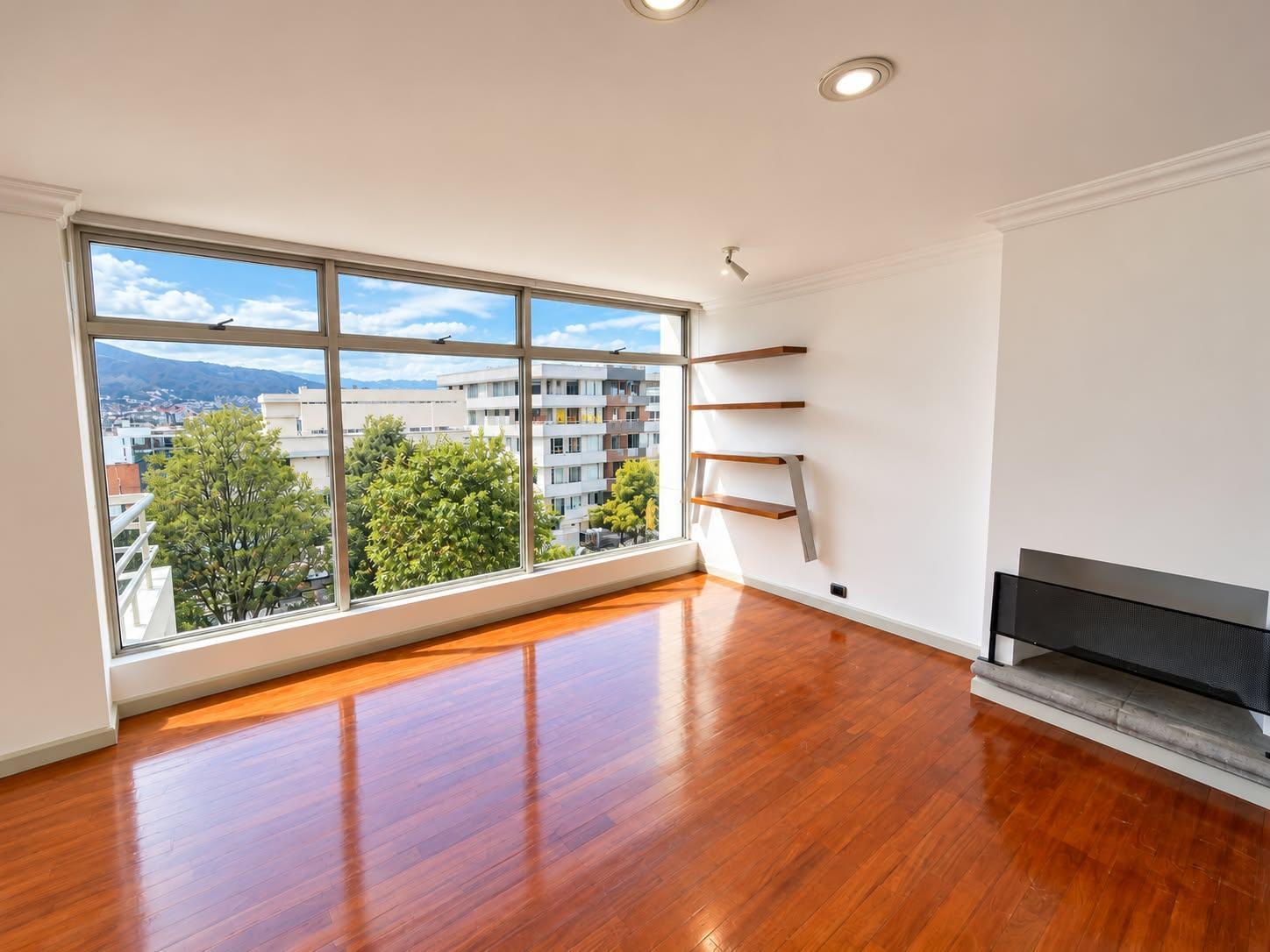 Apartment for rent in Pichincha | Quito | La Coruña, Coruña y Whymper, 286 m²
