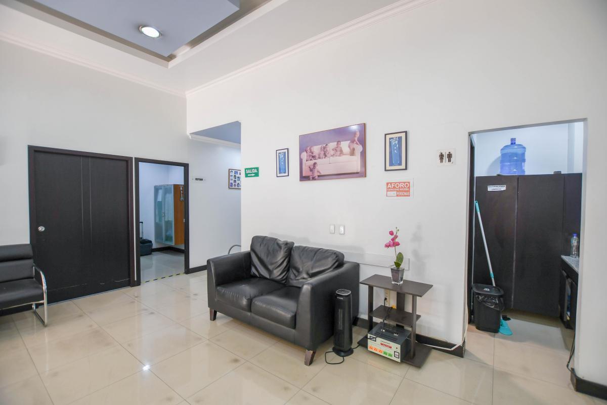 Oficina en venta en Pichincha | Quito | Gaspar de Villarroel, Gaspar de Villarroel y 6 de Diciembre, 280 ha