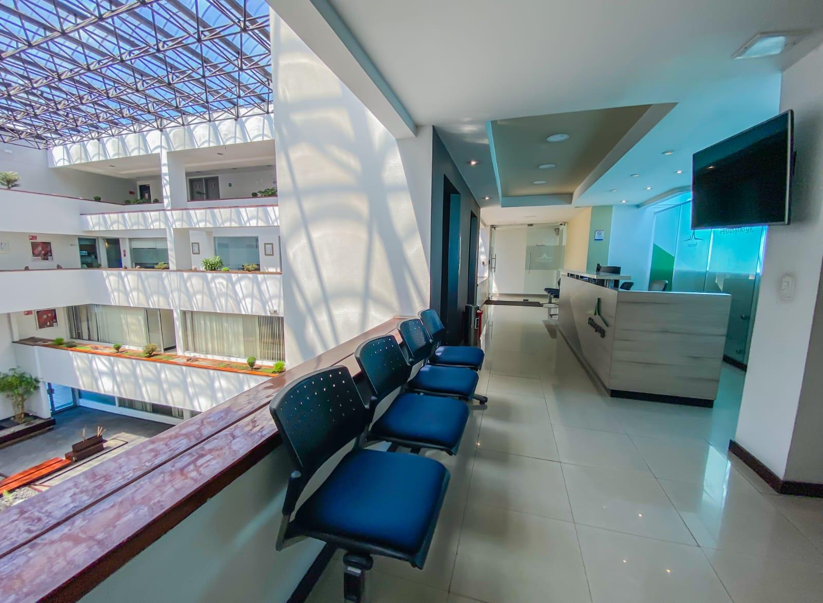 Oficina en venta en Pichincha | Quito | Jipijapa, Av. Amazonas &Rio Coca Edificio Eteco, 1717 ha