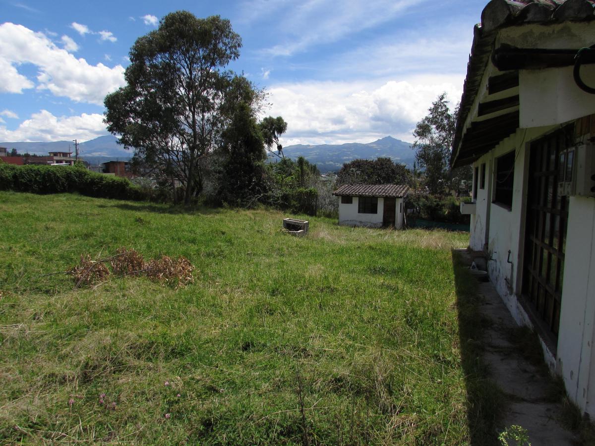 Terreno en venta en Pichincha | Quito | Sangolqui, Calle Machachi - Poncho Verde (171103), Rumiñahui, Pichincha, Ecuador, 5915 m²
