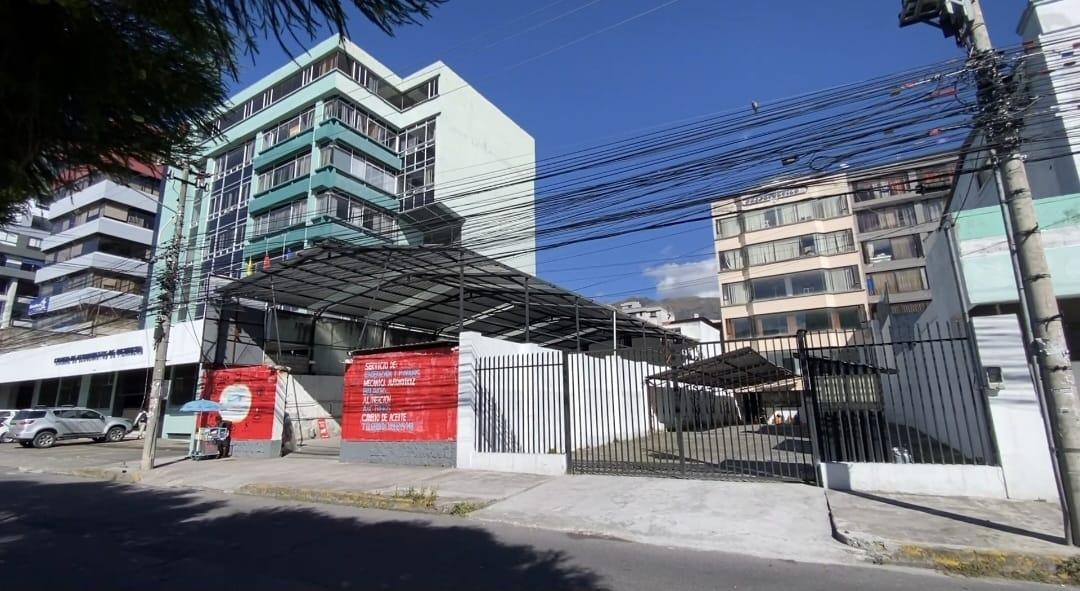 TERRENO COMERCIAL 407m2 IÑAQUITO SECTOR LA CAROLINA